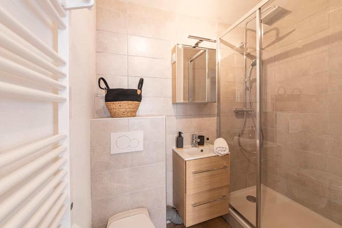 Coquelin - Joli Appartement Renove Rennes Exterior photo